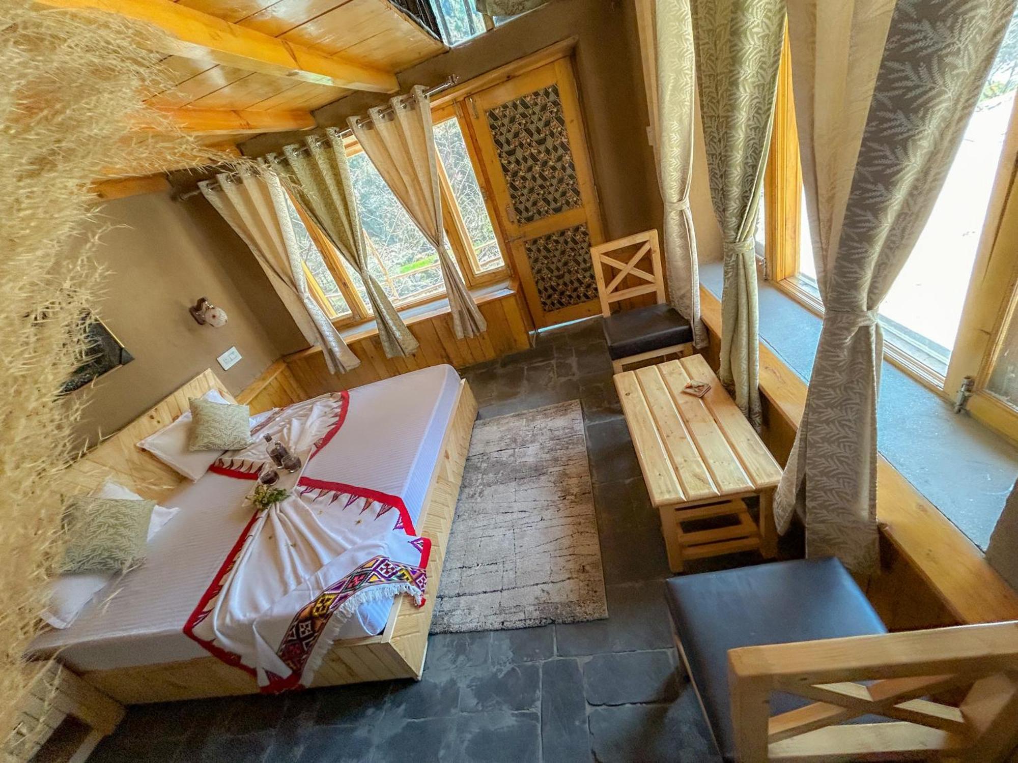 Sainj Riverside Cottages ภายนอก รูปภาพ