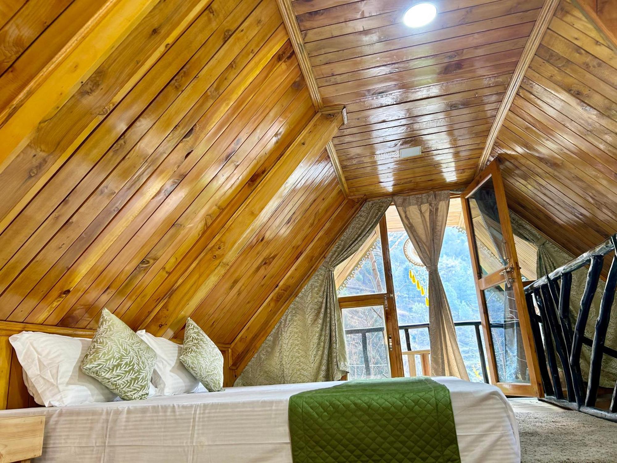 Sainj Riverside Cottages ภายนอก รูปภาพ